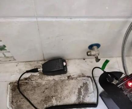 黄山市屋顶漏水维修公司分享下卫生间漏水的危害及解决方法